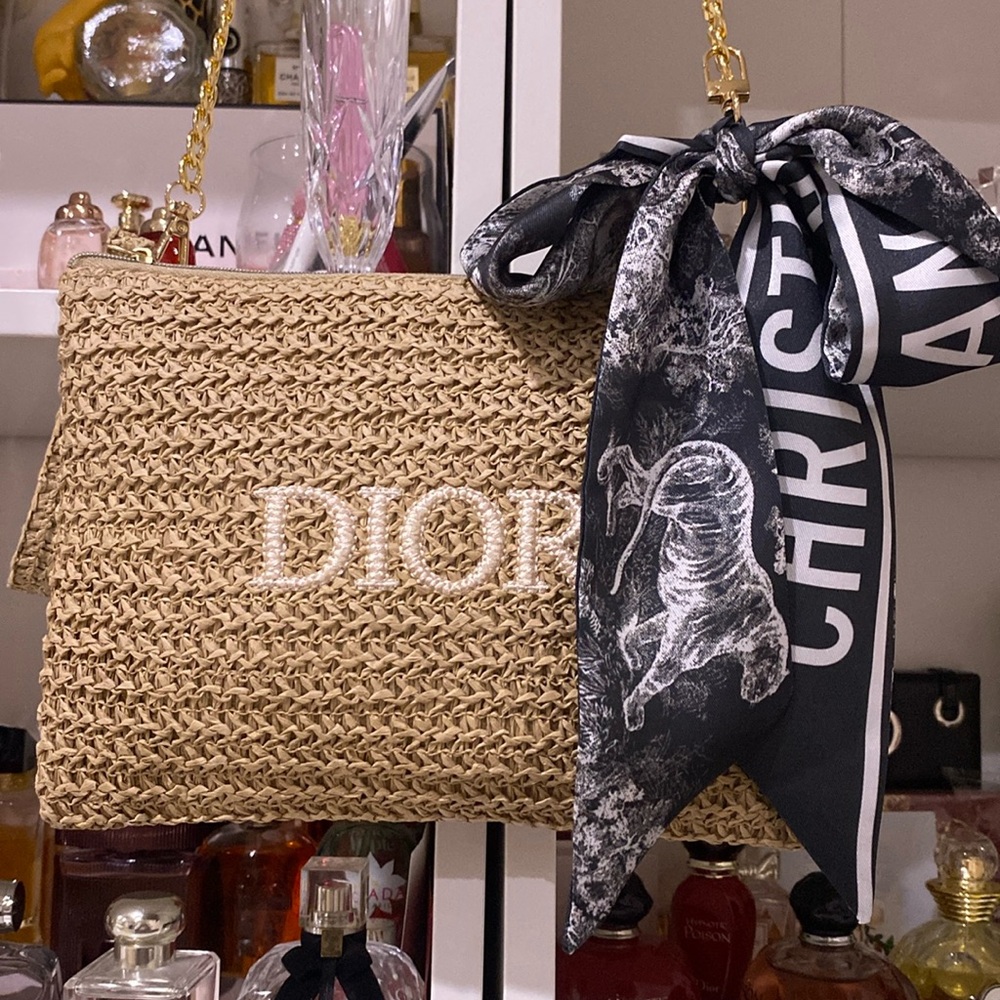Dior Raffia Bag - Picture 3 of 9